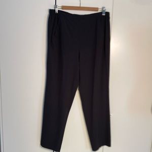 Nic+Zoe sleek tech stretch pants black L